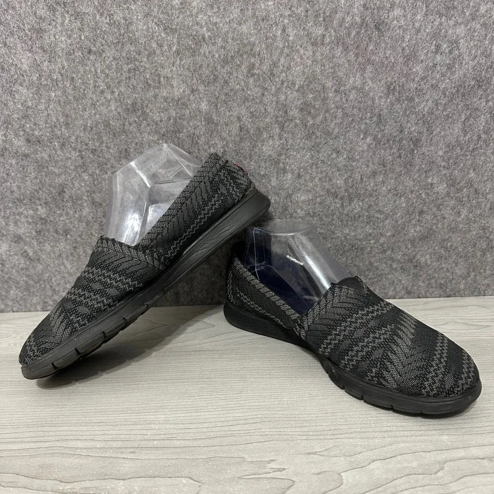 Skechers BOBS Womens Sz 10 Black Gray Patterned‎ Slip On Flat Shoes SN 33602 BLK